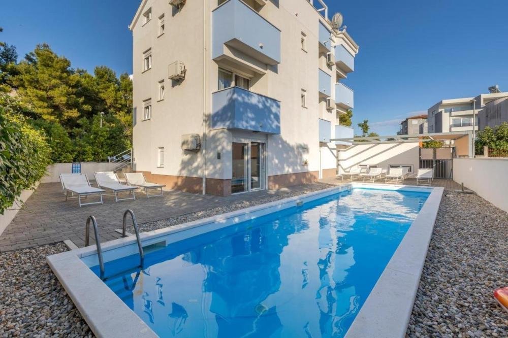 Hotel For sale - Splitsko-dalmatinska Podstrana