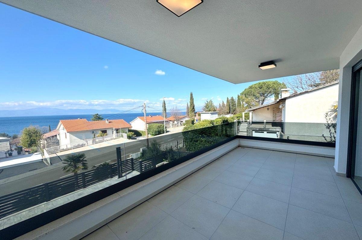 Casa In vendita - Primorsko-goranska Omišalj