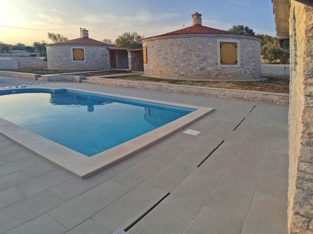 Hotel For sale - Istarska Marčana