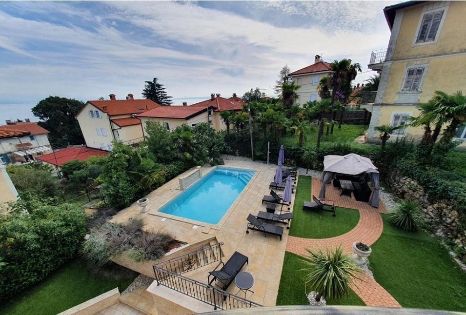Hotel Na predaj - Primorsko-goranska Lovran - foto 1/12