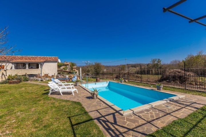 Maison à vendre 110 m² – Risika