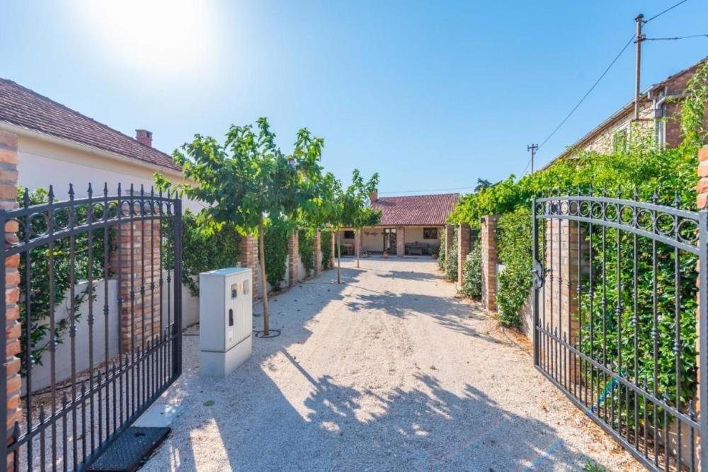 House For sale - Zadarska Sukošan