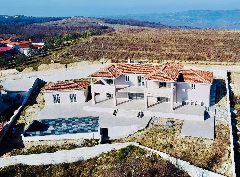 Kuća Na prodaju - Istarska Vižinada - foto 1/24