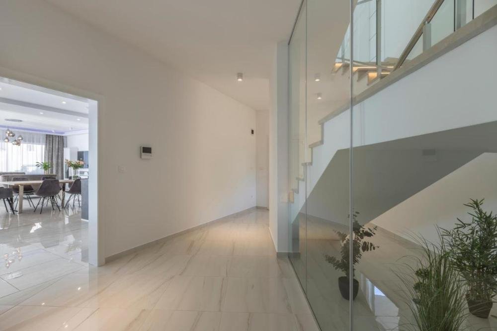 Casa In vendita - Splitsko-dalmatinska Split
