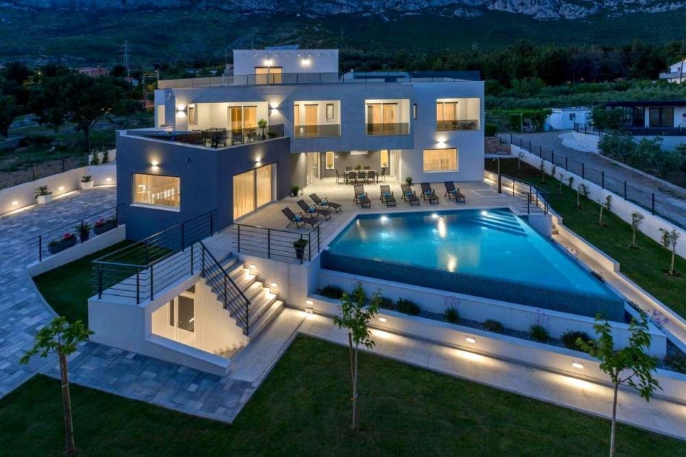 Casa In vendita - Splitsko-dalmatinska Split