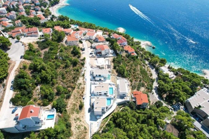 Kuća na prodaju 480 m² – Baška Voda