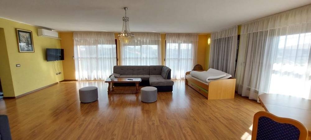 Hotel Na prodaju - Istarska Vodnjan - foto 1/24