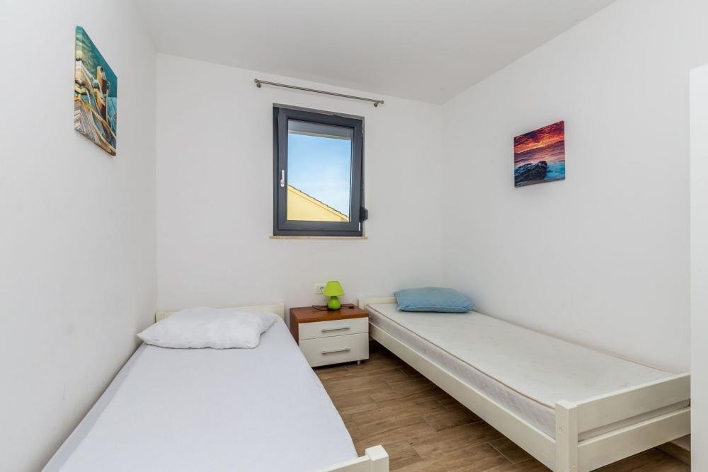 Hotel Na prodaju - Primorsko-goranska Omišalj