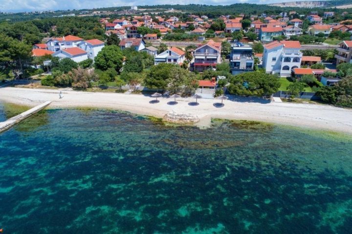 Hotel zu verkaufen 400 m² – Bibinje