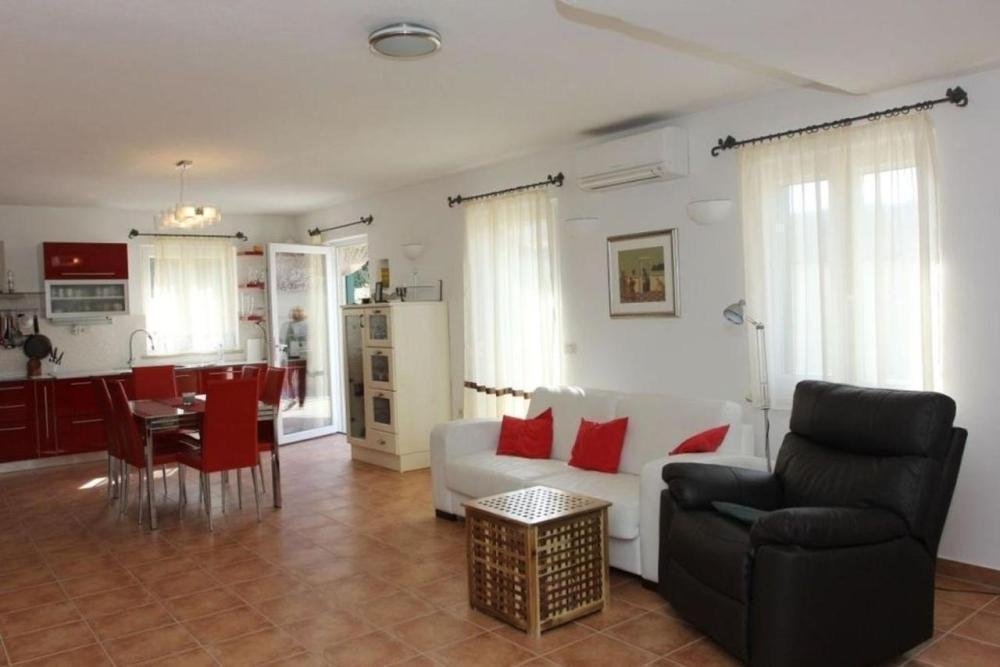 Casa In vendita - Splitsko-dalmatinska Supetar