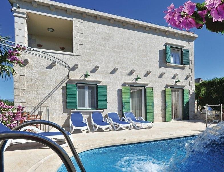 Casa In vendita - Splitsko-dalmatinska Supetar