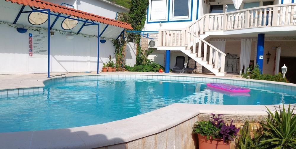Hotel Naprodaj - Splitsko-dalmatinska Dugi Rat
