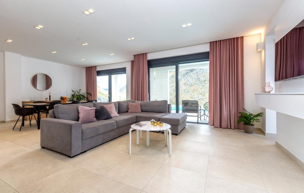 Casa In vendita - Splitsko-dalmatinska Split
