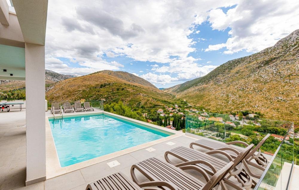 Casa In vendita - Splitsko-dalmatinska Split