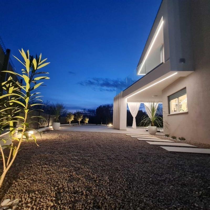 Casa In vendita -  Krk