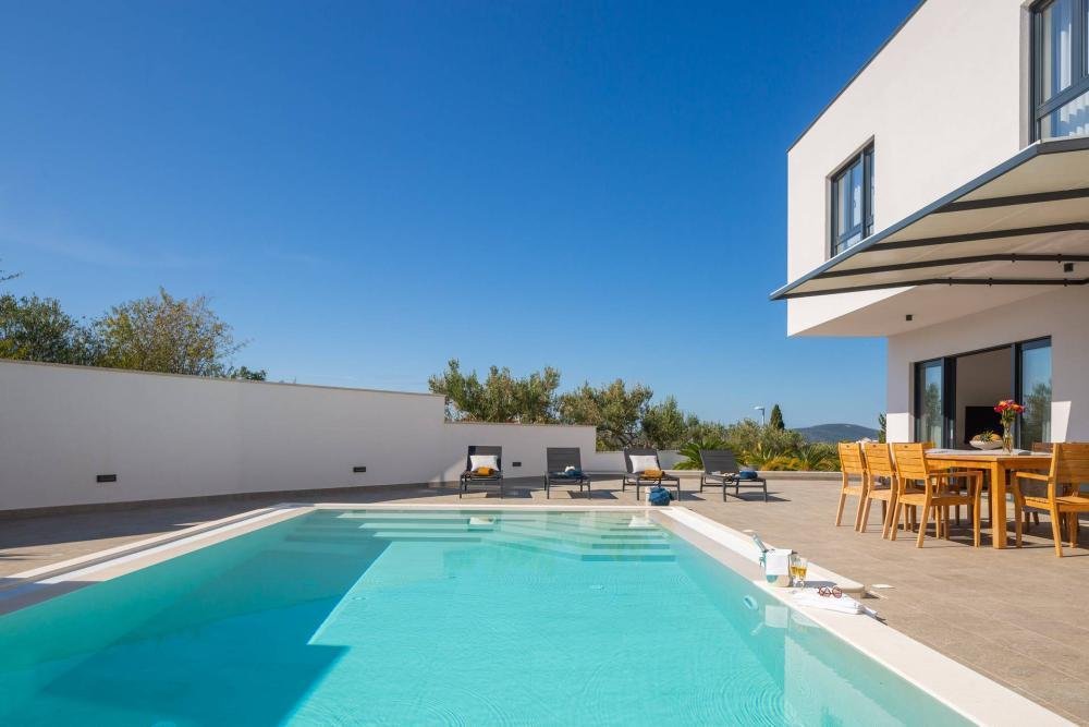 Casa In vendita - Splitsko-dalmatinska Milna