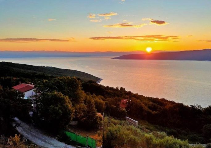 Hotel na sprzedaż 350 m² – Rabac