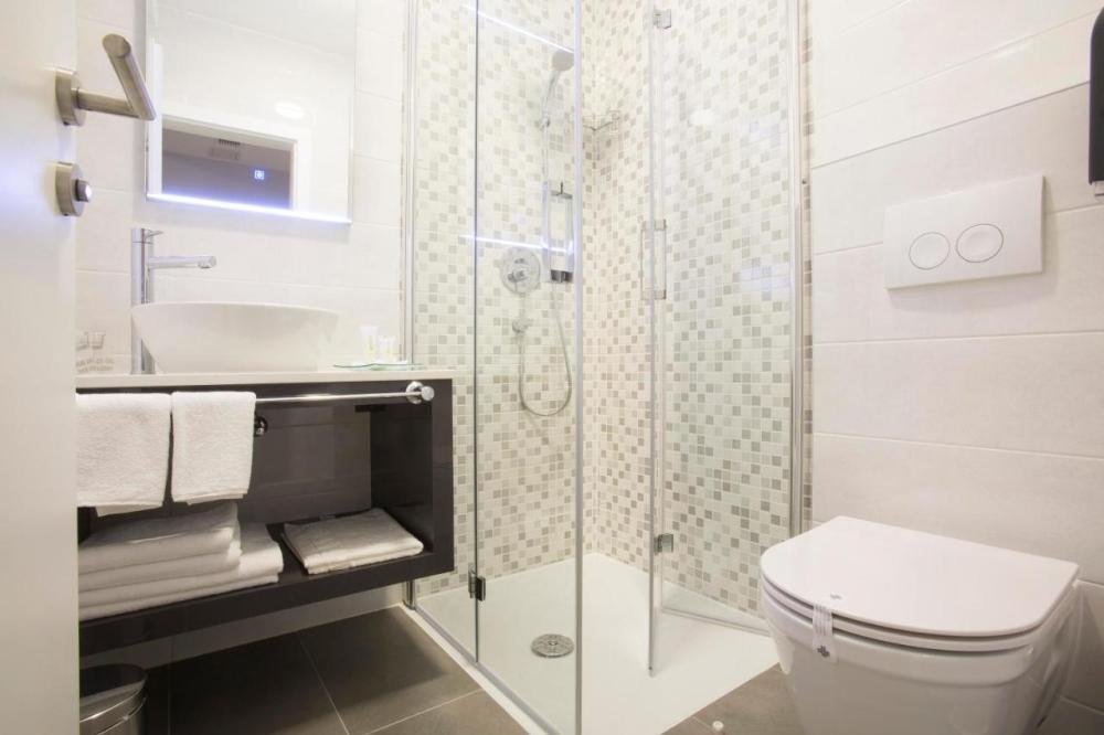 Hotel Na prodej - Zadarska Pag