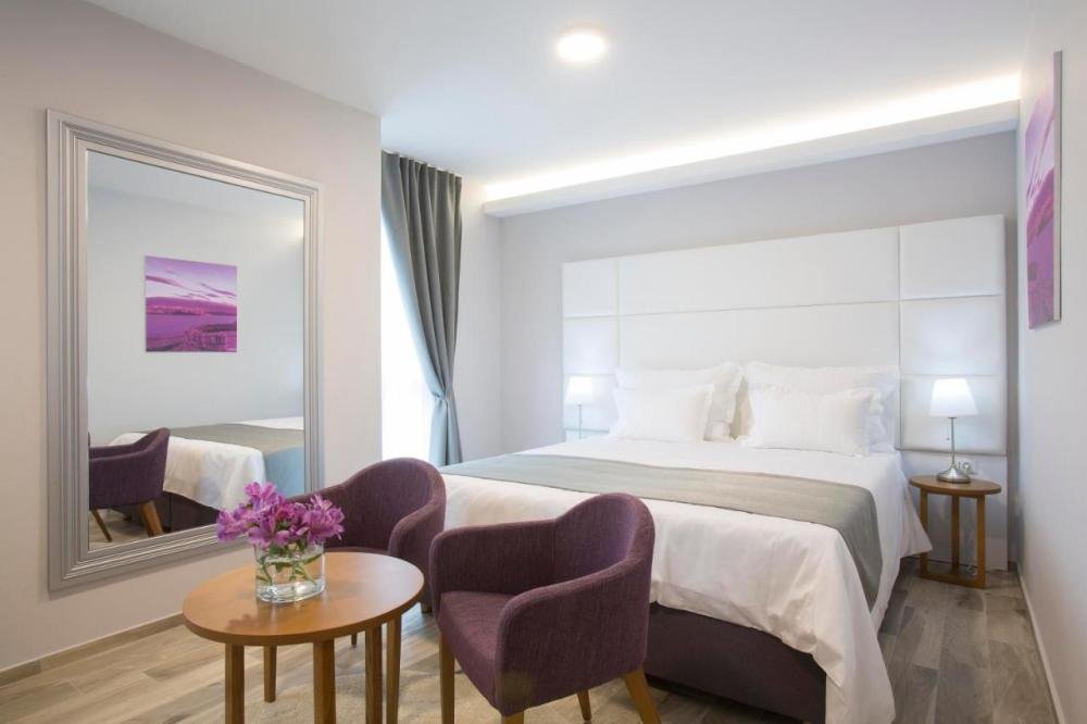 Hotel Na prodej - Zadarska Pag
