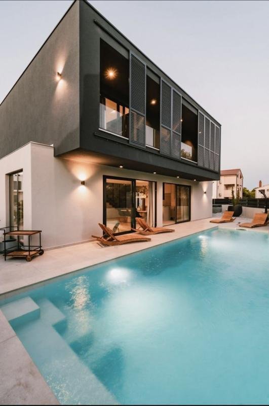 Casa In vendita - Šibensko-kninska Vodice
