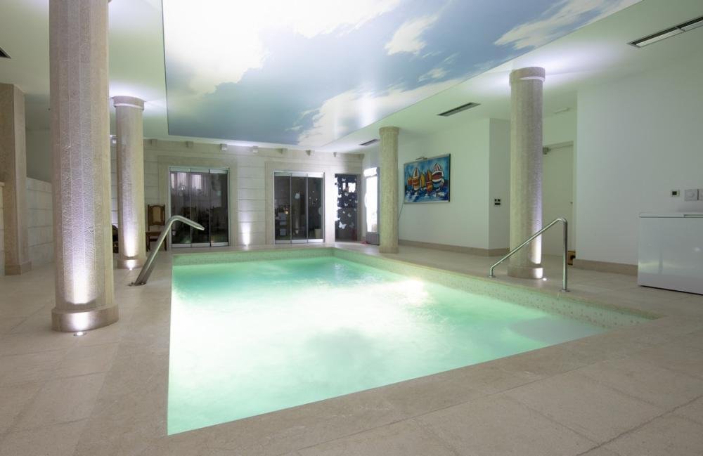Hotel Na predaj - Splitsko-dalmatinska Tučepi
