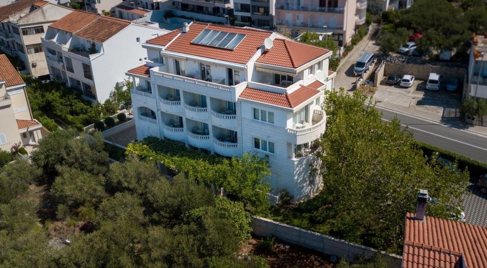 Hotel Na predaj - Splitsko-dalmatinska Tučepi