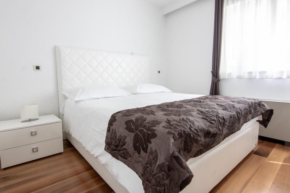 Hotel Na predaj - Splitsko-dalmatinska Tučepi