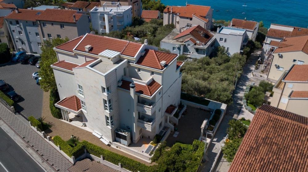 Hotel Na predaj - Splitsko-dalmatinska Tučepi