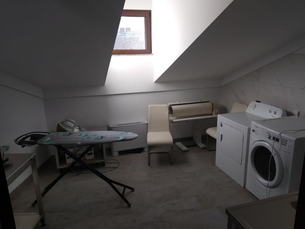 Hotel For sale - Ličko-senjska Senj