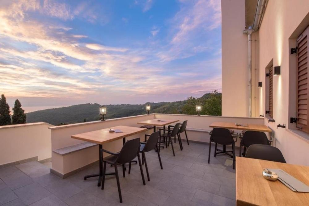 Hotel Na prodaju - Istarska Labin