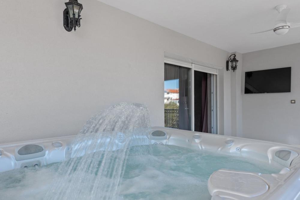 House For sale - Šibensko-kninska Vodice