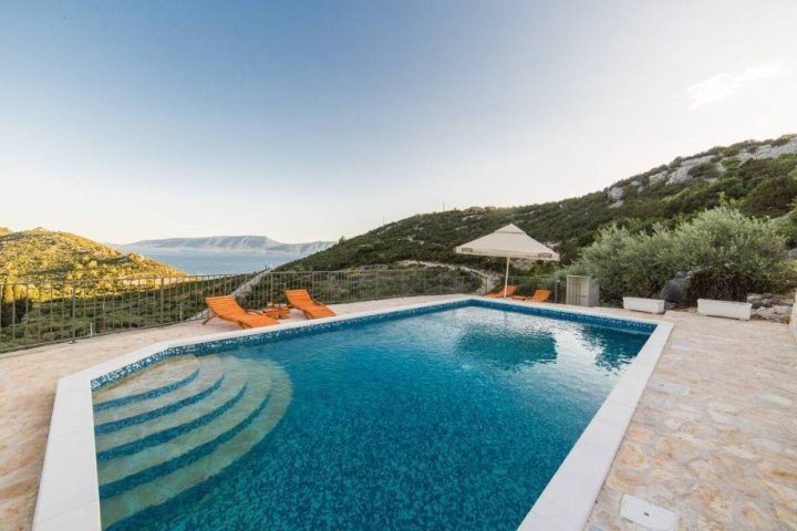 Hotel na sprzedaż – Ploče
