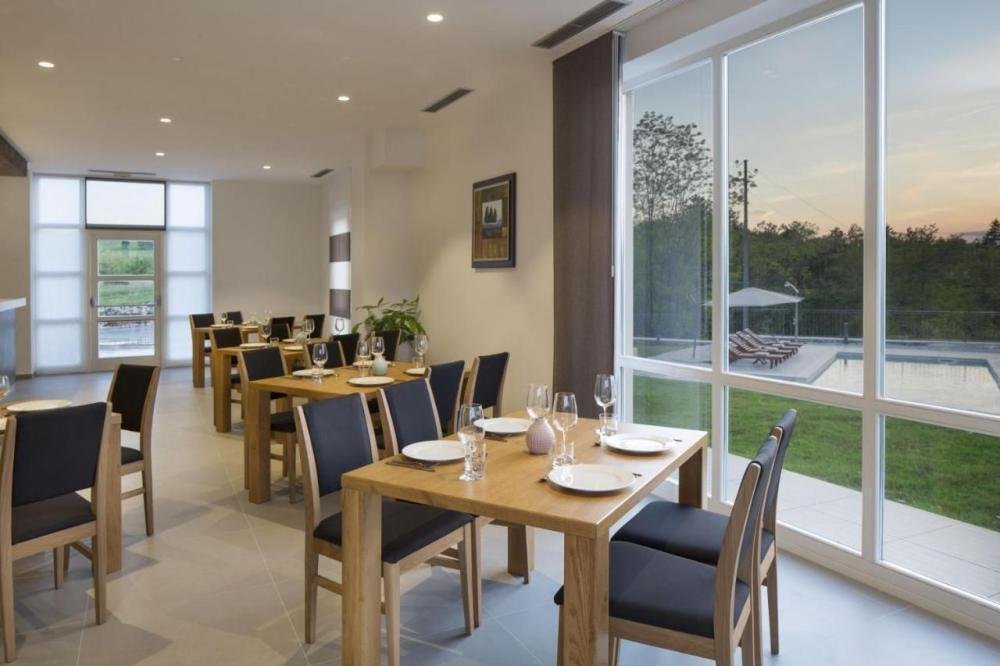 Hotel For sale - Istarska Motovun