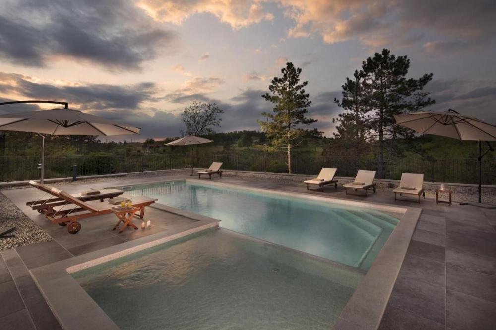 Hotel For sale - Istarska Motovun