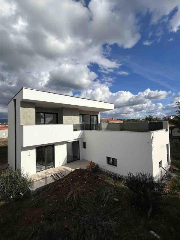 Casa In vendita - Zadarska Vrsi