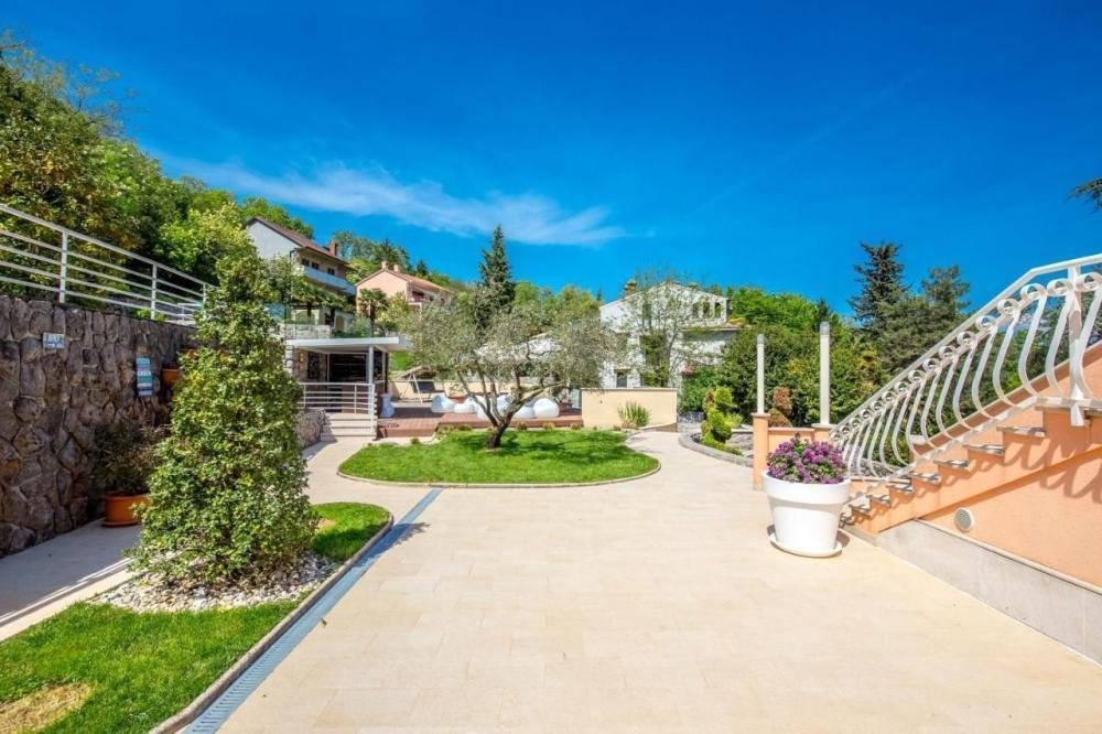 Hotel For sale - Primorsko-goranska Lovran