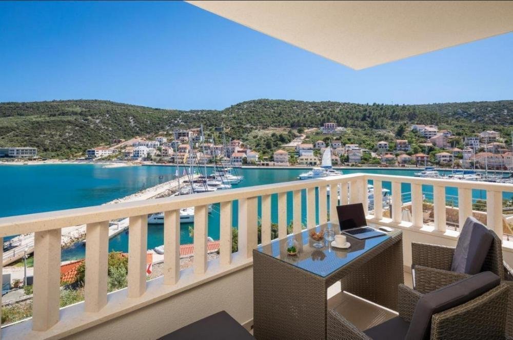Hotel Na sprzedaż - Splitsko-dalmatinska Marina