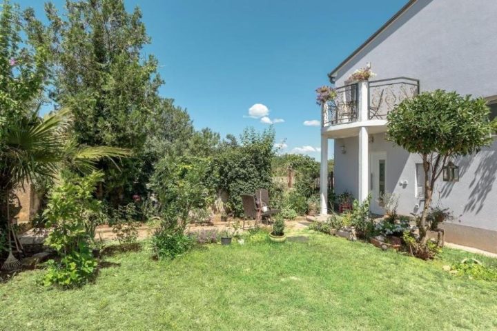 Hotel à vendre 360 m² – Valdebek