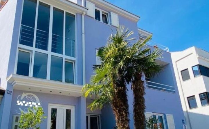 Hotel in vendita 450 m² – Rovinj