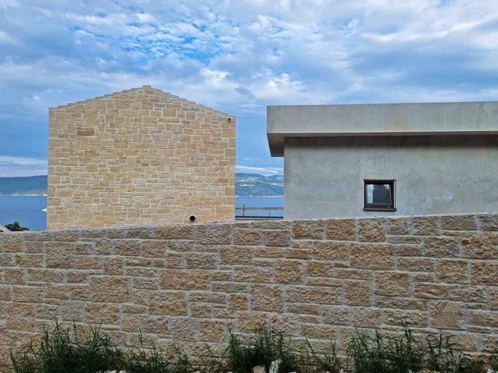 Hiša Naprodaj - Istarska Labin