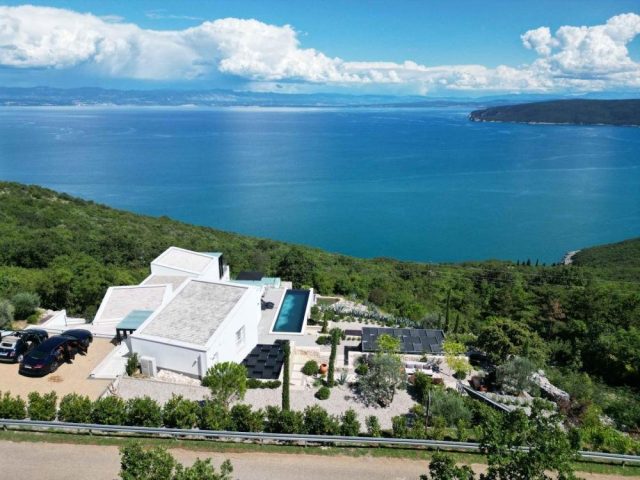 Kuća Na prodaju - Primorsko-goranska Mošćenička Draga - foto 2/24