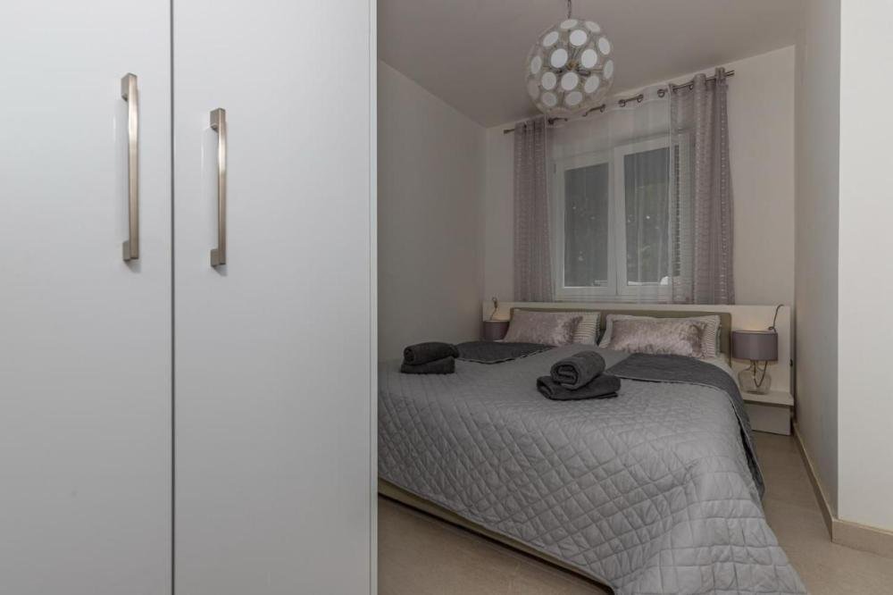 Hotel In vendita - Primorsko-goranska Crikvenica
