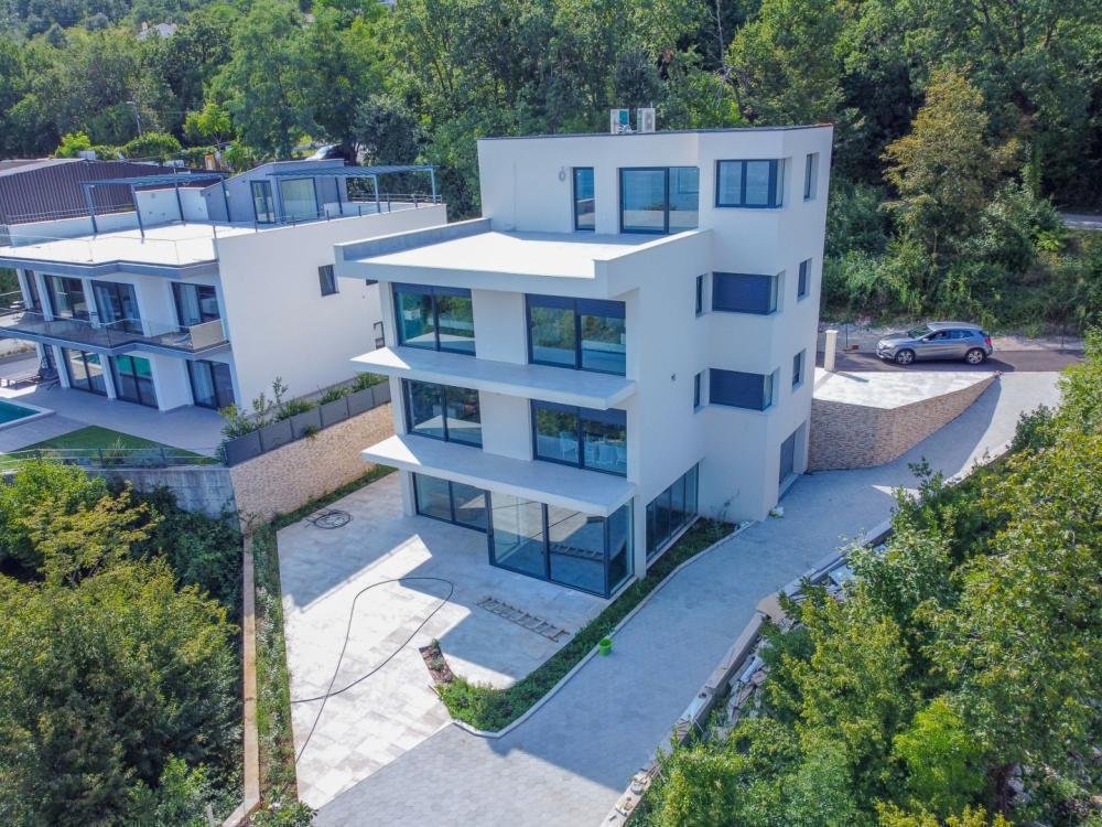 Haus Zu verkaufen - Primorsko-goranska Opatija - Okolica - foto 1/24