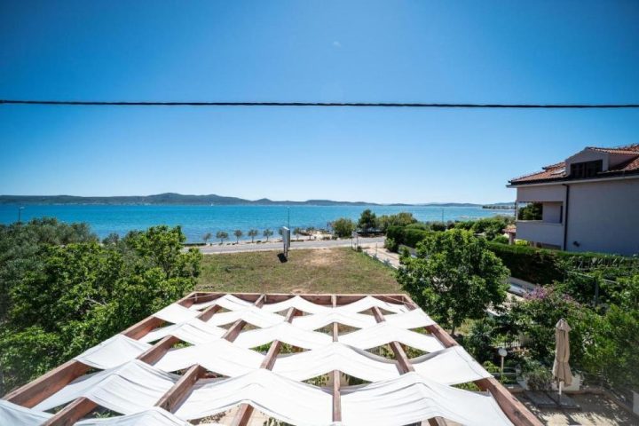 Hotel for sale 889 m² – Sukošan