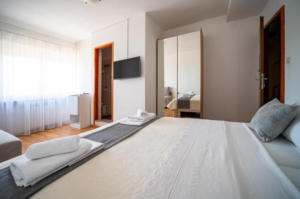 Hotel In vendita - Zadarska Sukošan