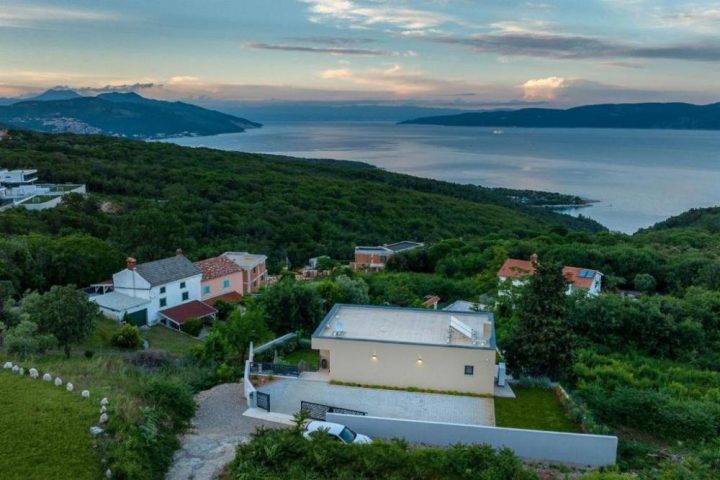 Casa in vendita 220 m² – Rabac