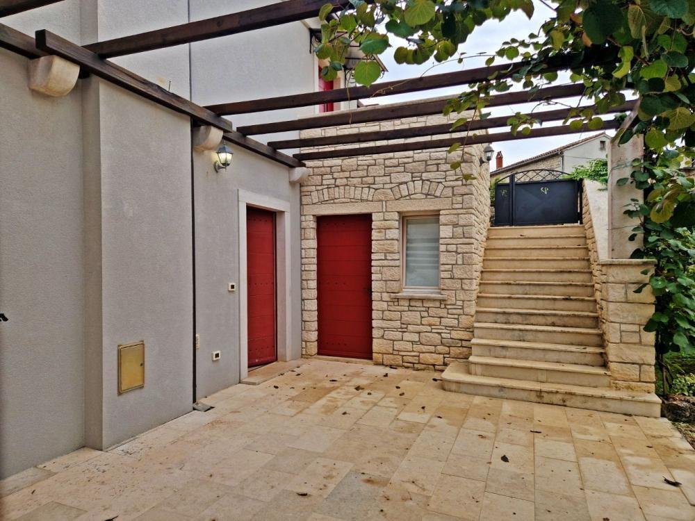 Casa In vendita - Istarska Sveti Lovreč