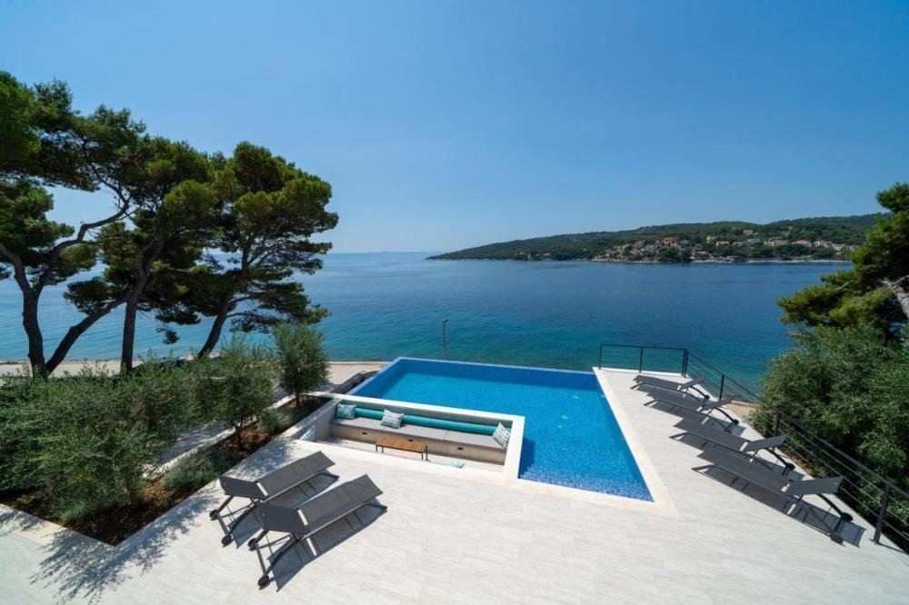 Casa In vendita -  Brač