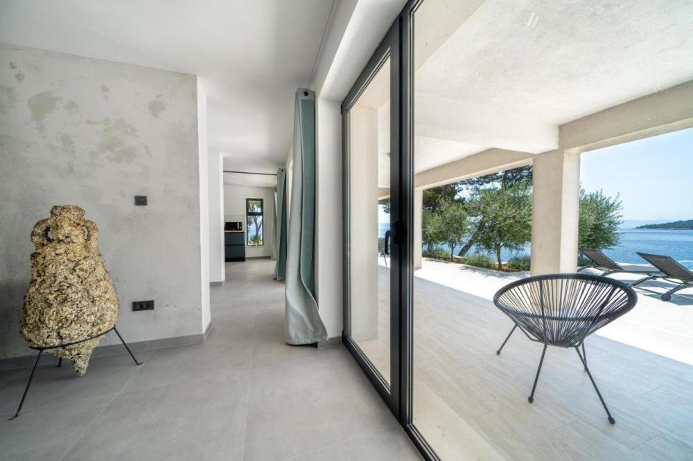 Casa In vendita -  Brač