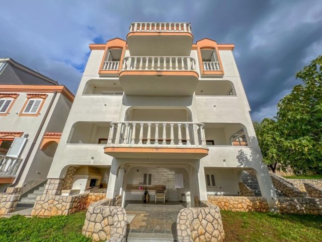 Hotel zu verkaufen 800 m² – Crikvenica